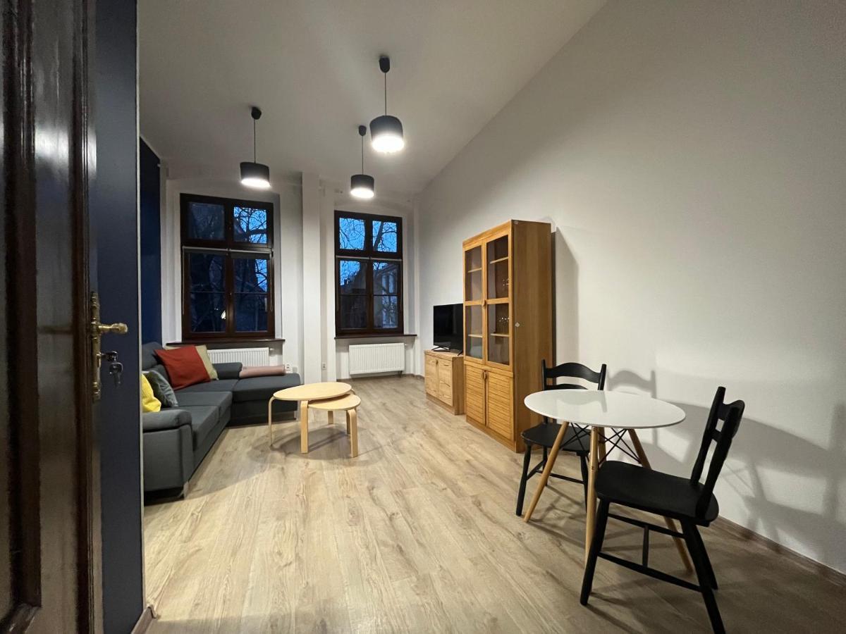Nest Starowka Apartment Torun